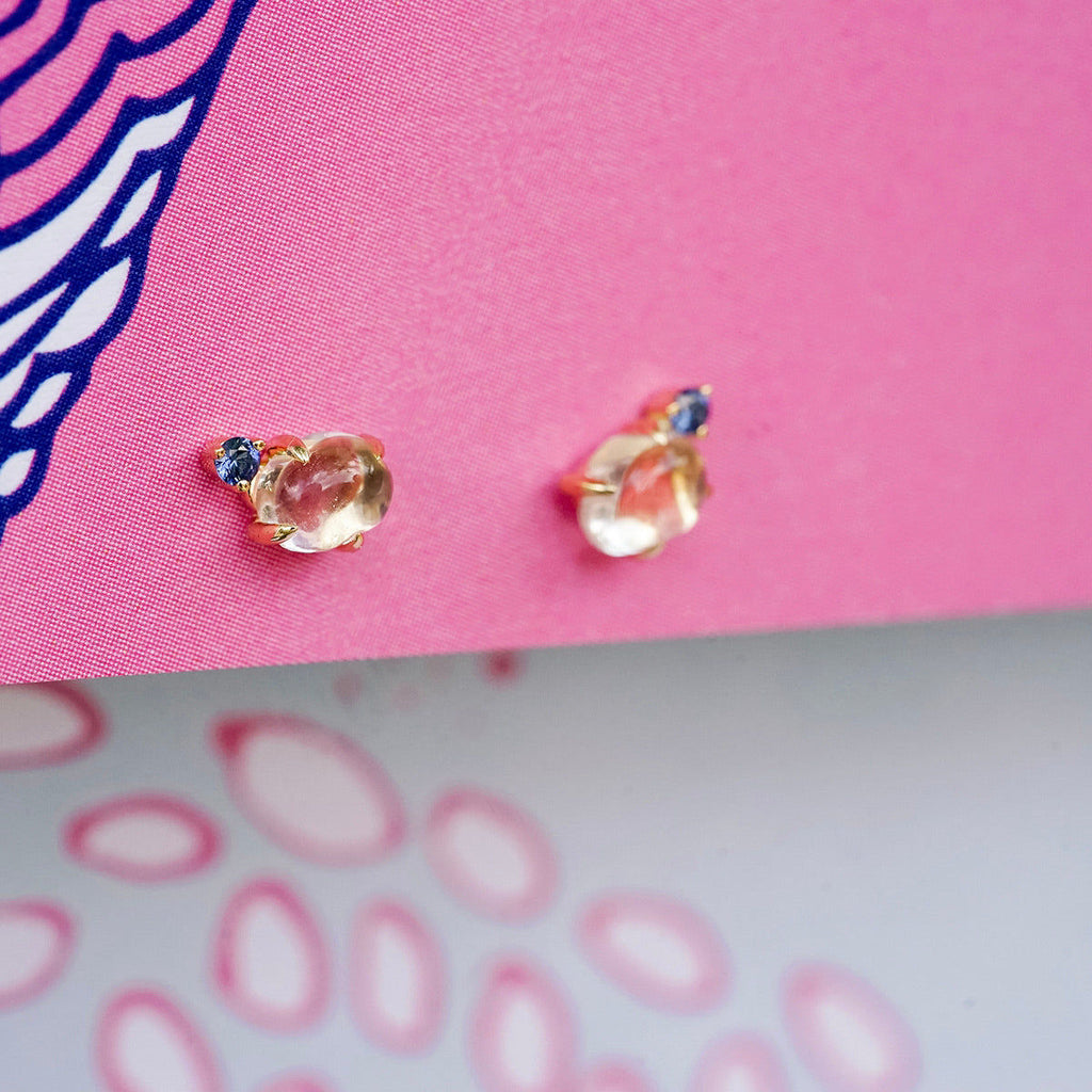 Tiny Cloud 18K Gold or Rosegold Studs w. Ruby, Sapphires, Tsavorite & Quartz