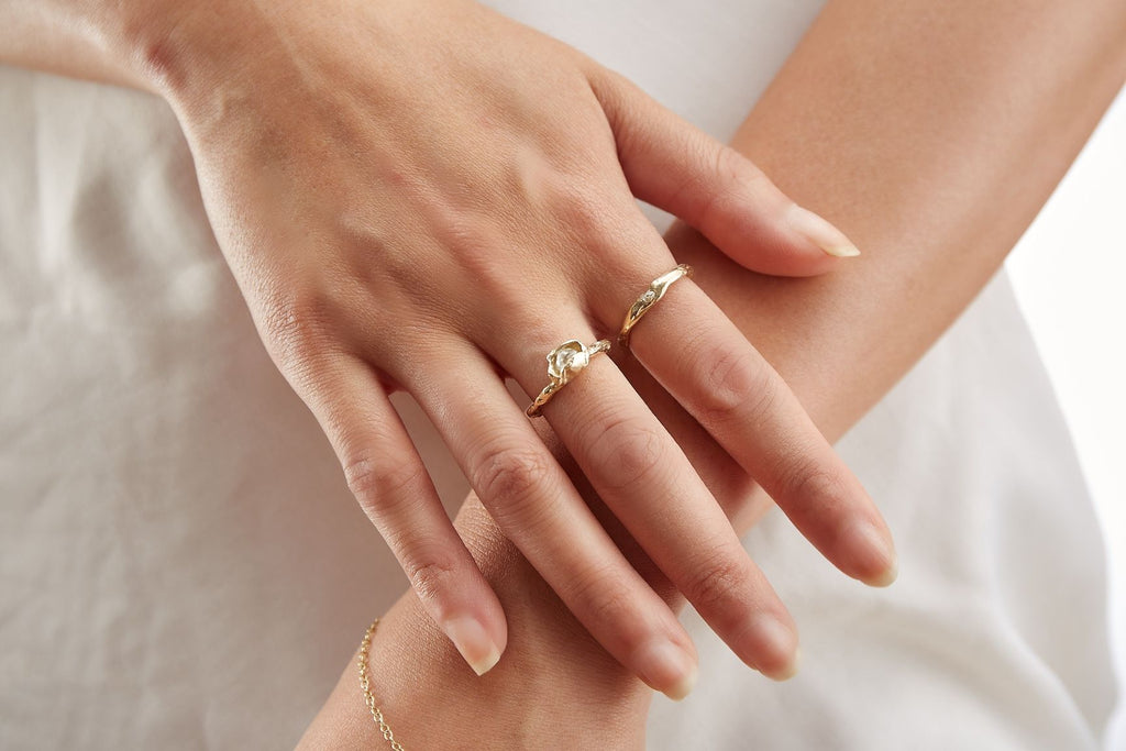 Band 9K Guld Ring m. Ocean Diamant