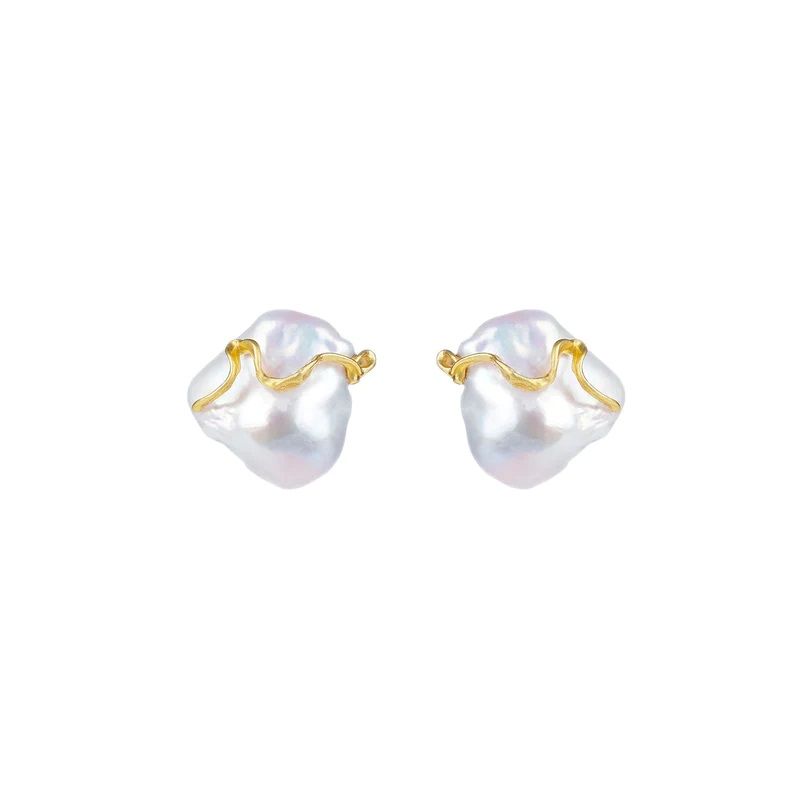 Delphin Gold Plated Studs w. Pearls