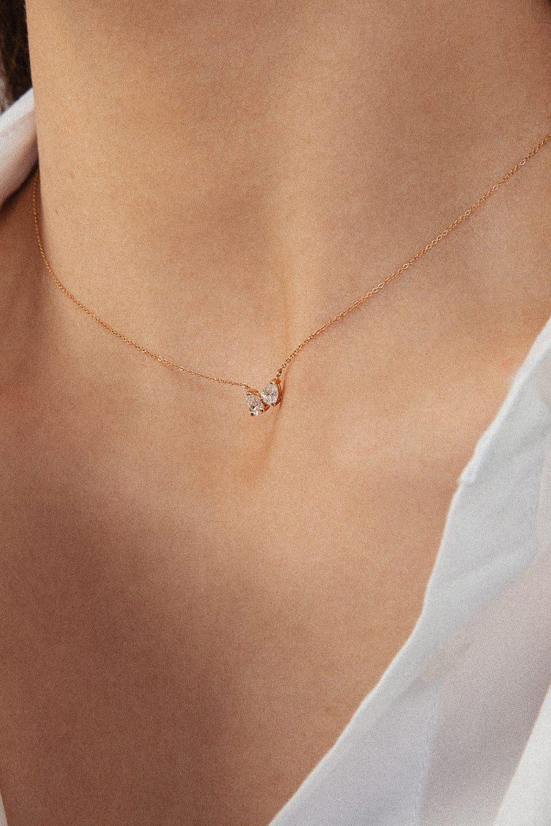 Double Pear Halskette aus 18K Rosegold I Labor-Diamanten