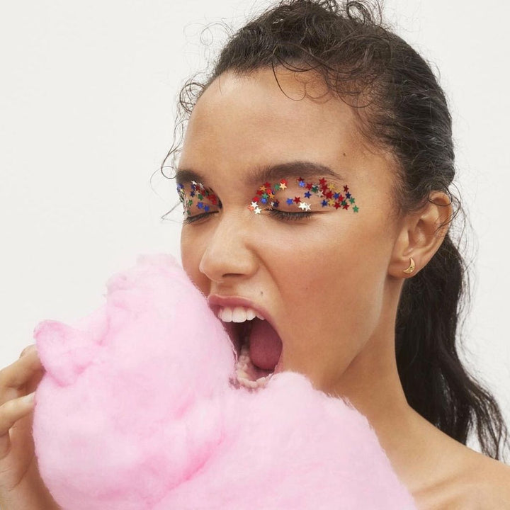 Small Luna 18K Gold Earrings w. Diamonds