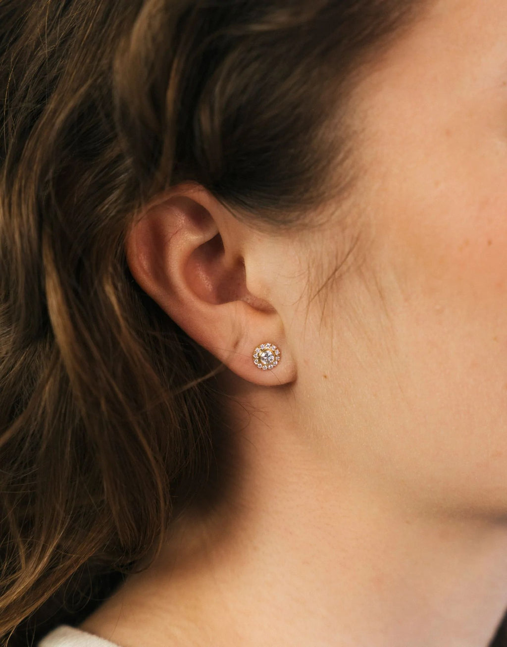 Harmony Small 18K Gold Earrings w. Diamonds