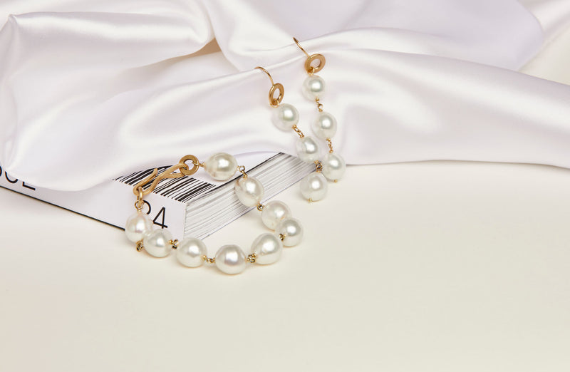 Grand Ocean Baroque 18K Gold Bracelet w. Pearls