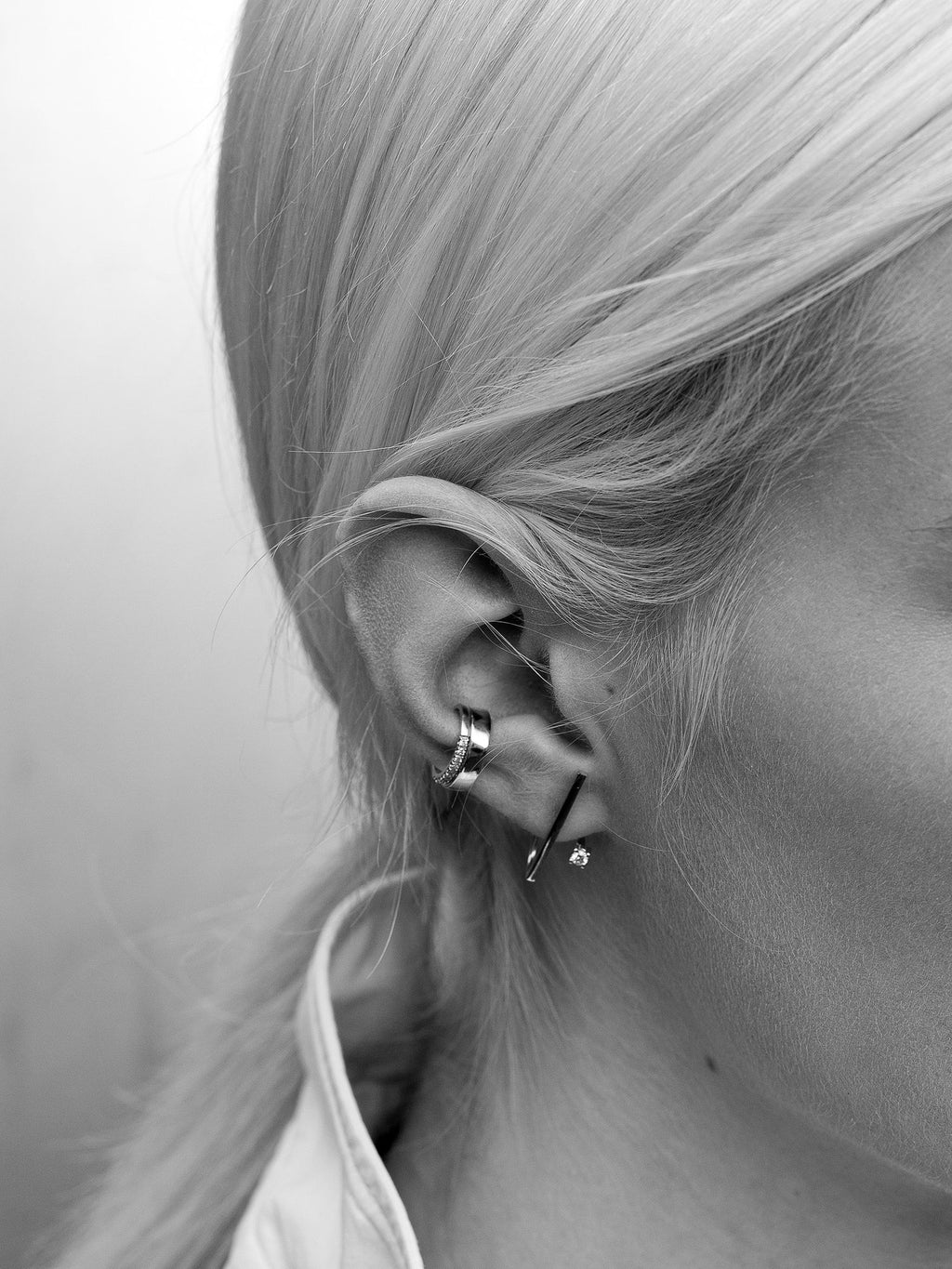 Diamant Line Earcuff aus 14K Gold I Weißgold oder aus Rosegold I 0.06 Kt. 