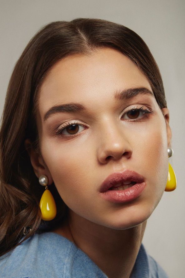 Drop Yellow & White Gold Plated Earrings w. Pearls