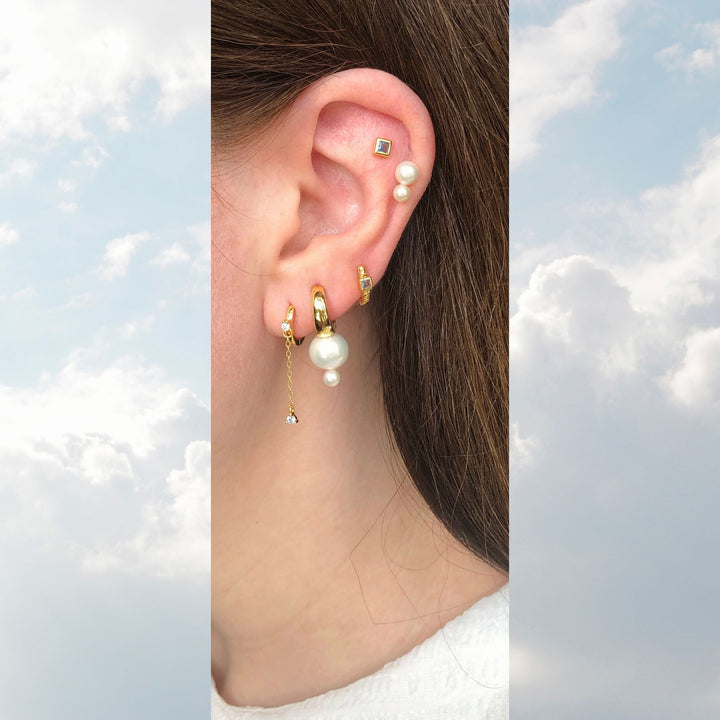 Jolie 18K Gold Plated Stud w. Blue Zirconia