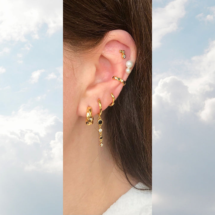 Ella 18K Gold Plated Ear Cuff w. Black & White Zirconia