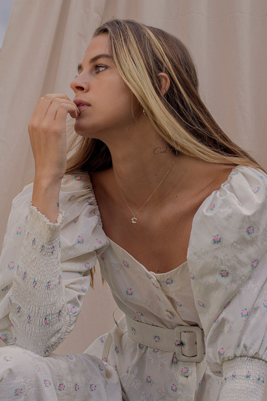 Anpé Atelier x Anna Winck 14K Gold Necklace w. Diamonds, Sapphires & Tsavorite