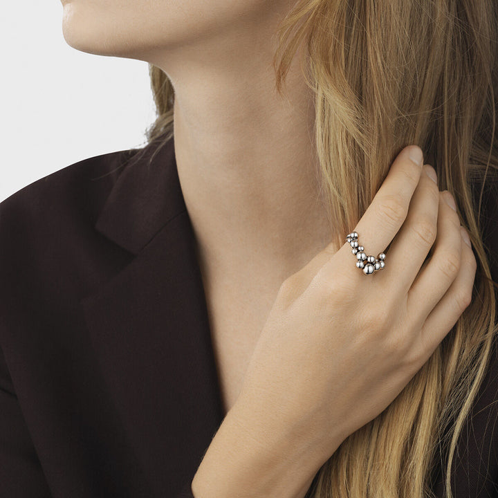 Moonlight Grapes Silver Ring w. Silver beads