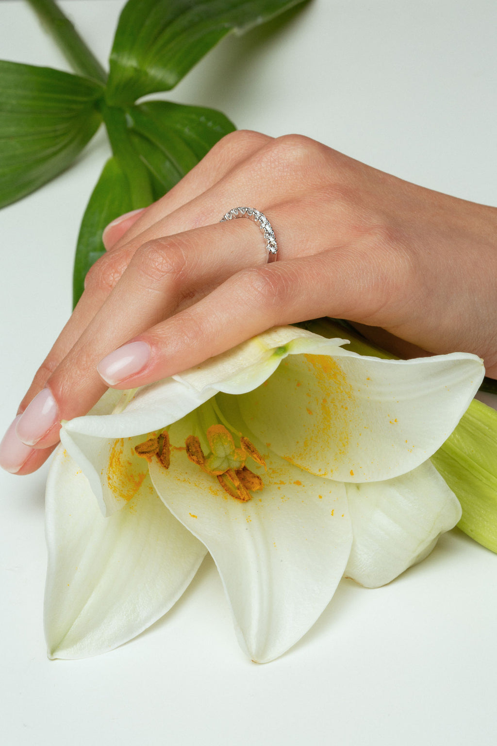 Half Eternity Band 0.10ct 18K Gold Ring w. Lab-Grown Diamonds