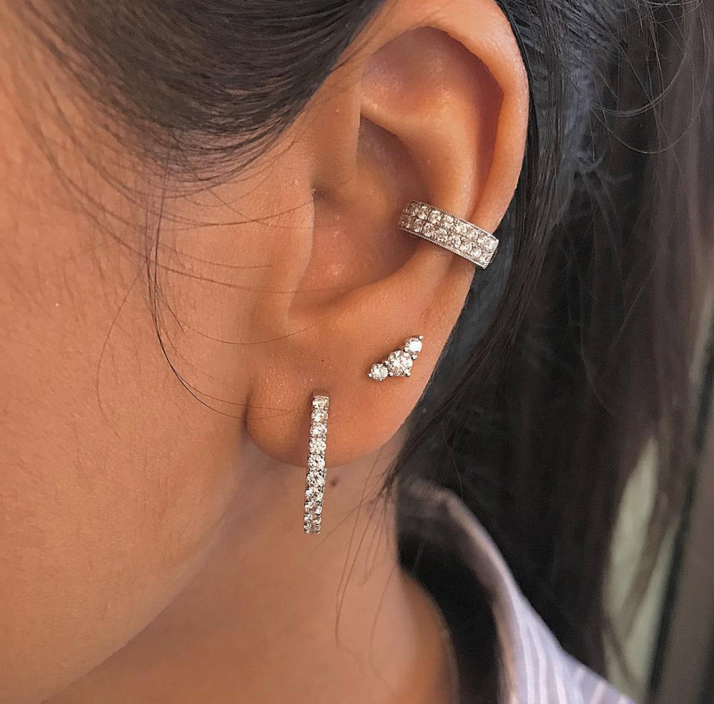 Parallel Medium 18K Gold, Rosegold or Whitegold Ear Cuff w. Diamonds