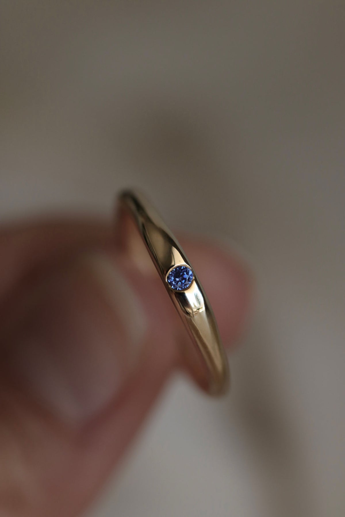 Elisa Goldring aus 18K I Blauer Saphir
