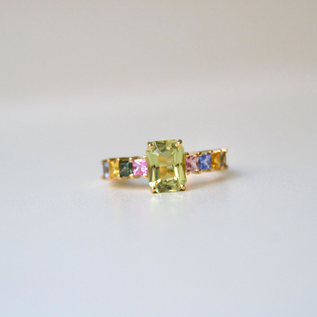Monara Saka 18K Gold Ring w. Tourmaline & Sapphires