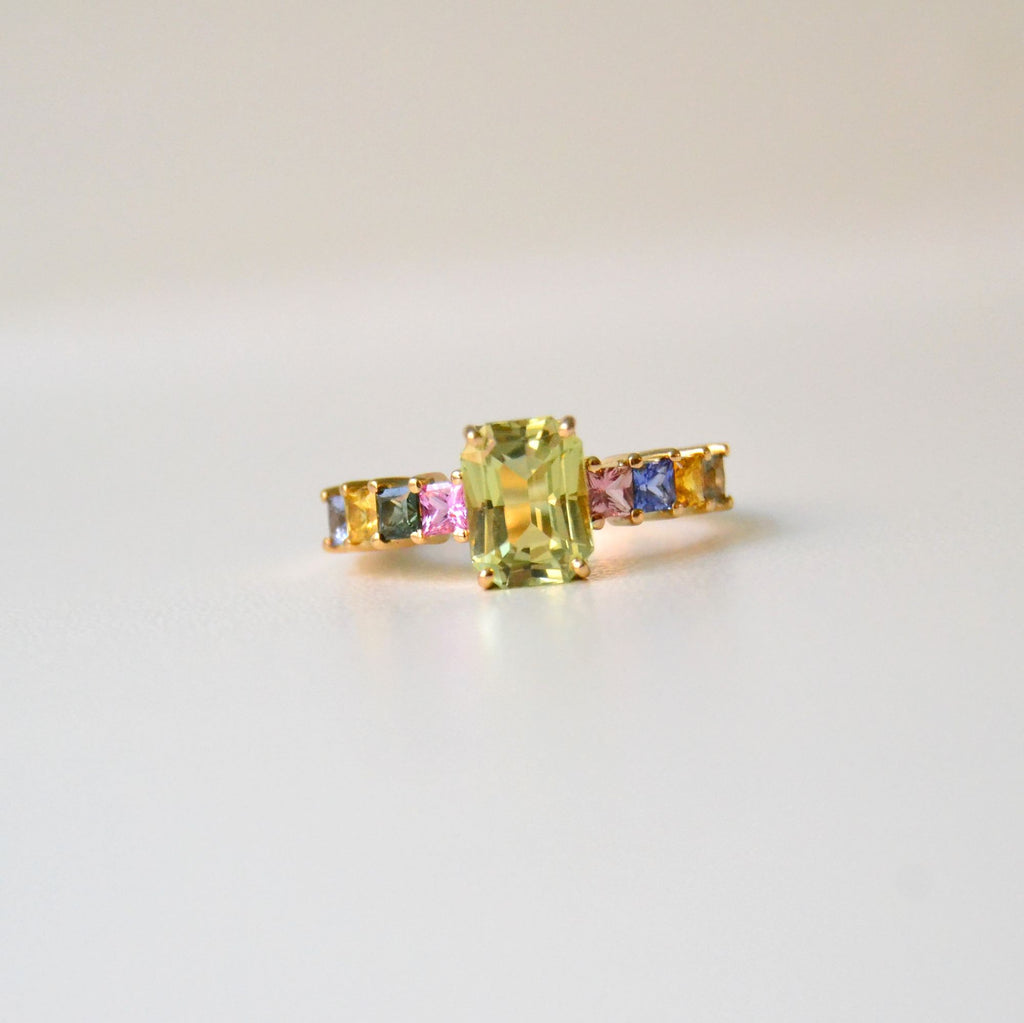 Monara Saka 18K Gold Ring w. Tourmaline & Sapphires