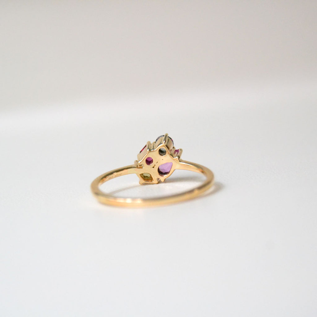 SOLD OUT Monara Mala 18K Gold Ring w. Sapphires