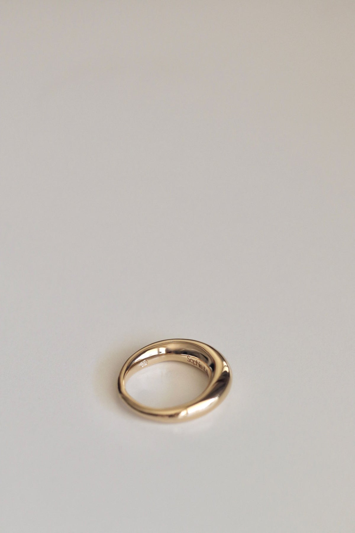 Aurora Goldring aus 18K