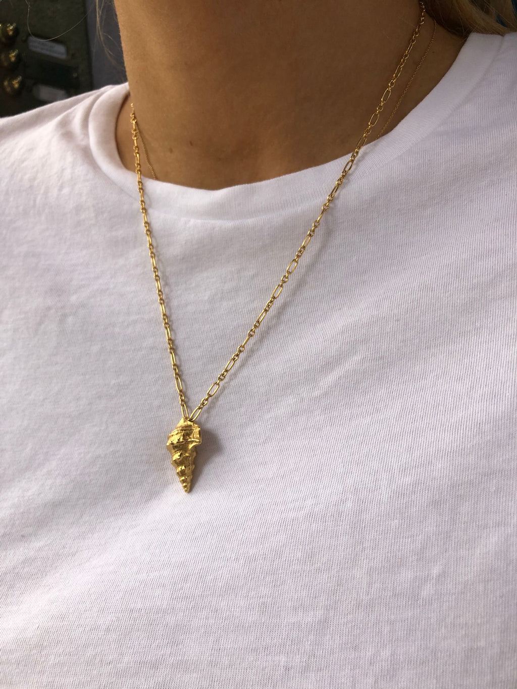 Large Seashell Necklace Gold Plated