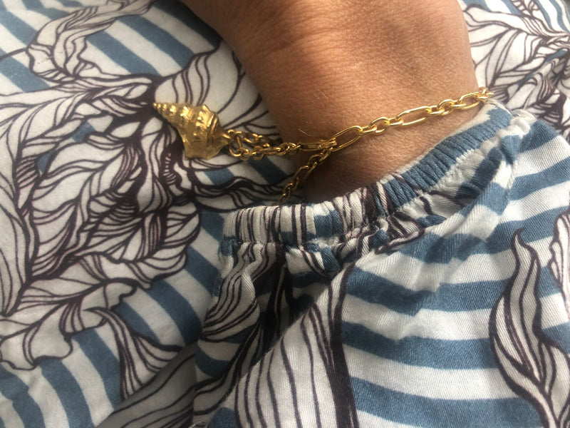 Seashell Fußkettchen & goldplattiertes Armband 