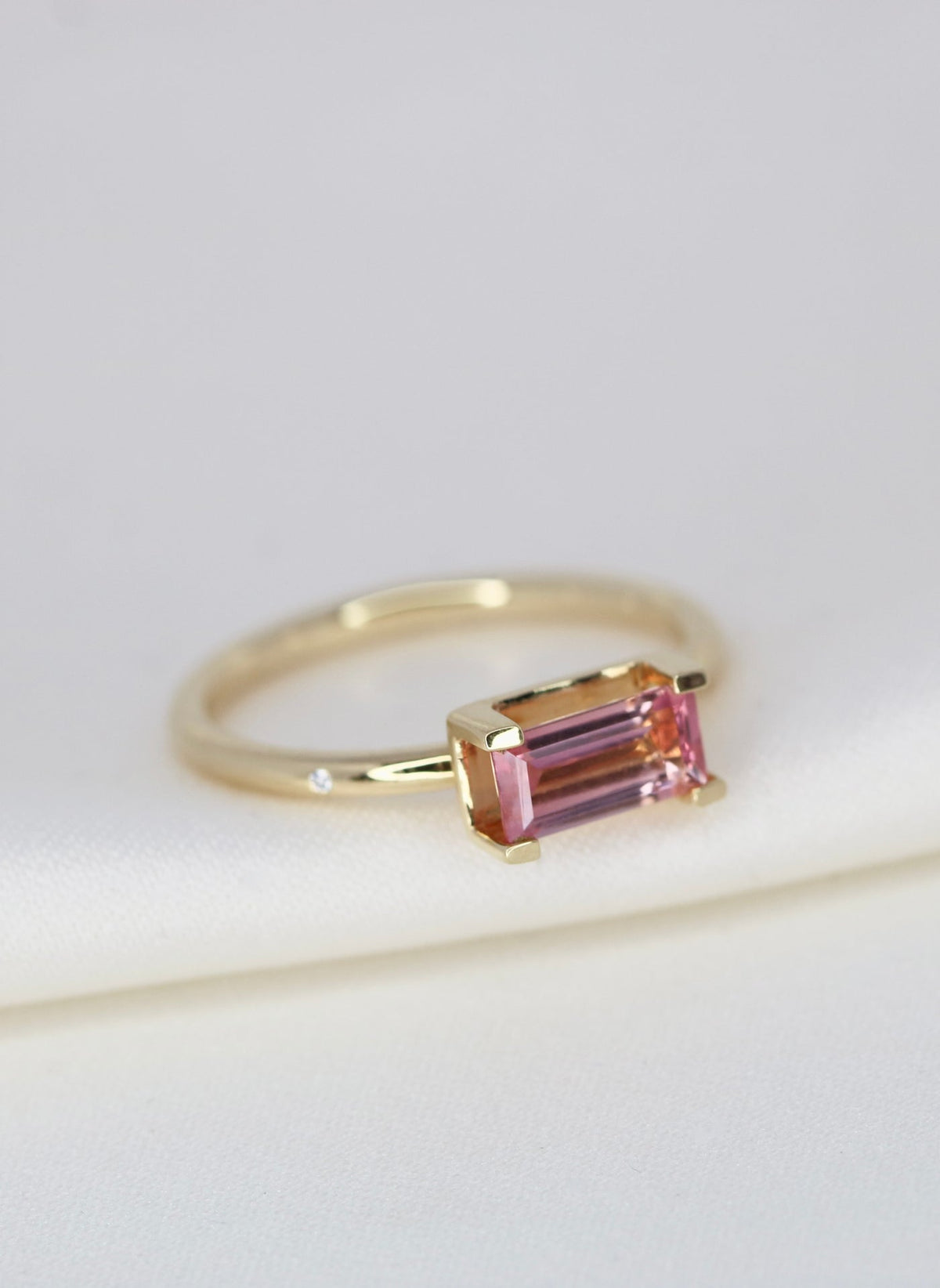 Nord Pink 18K Gold Ring w. Tourmaline & Diamond