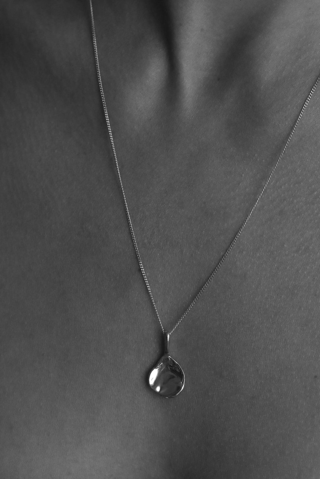 Clara 9K or 18K Gold Necklace