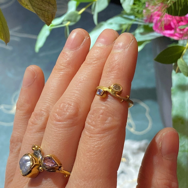 Seafire Tip 18K & 22K Guld Ring m. Safir & Diamant