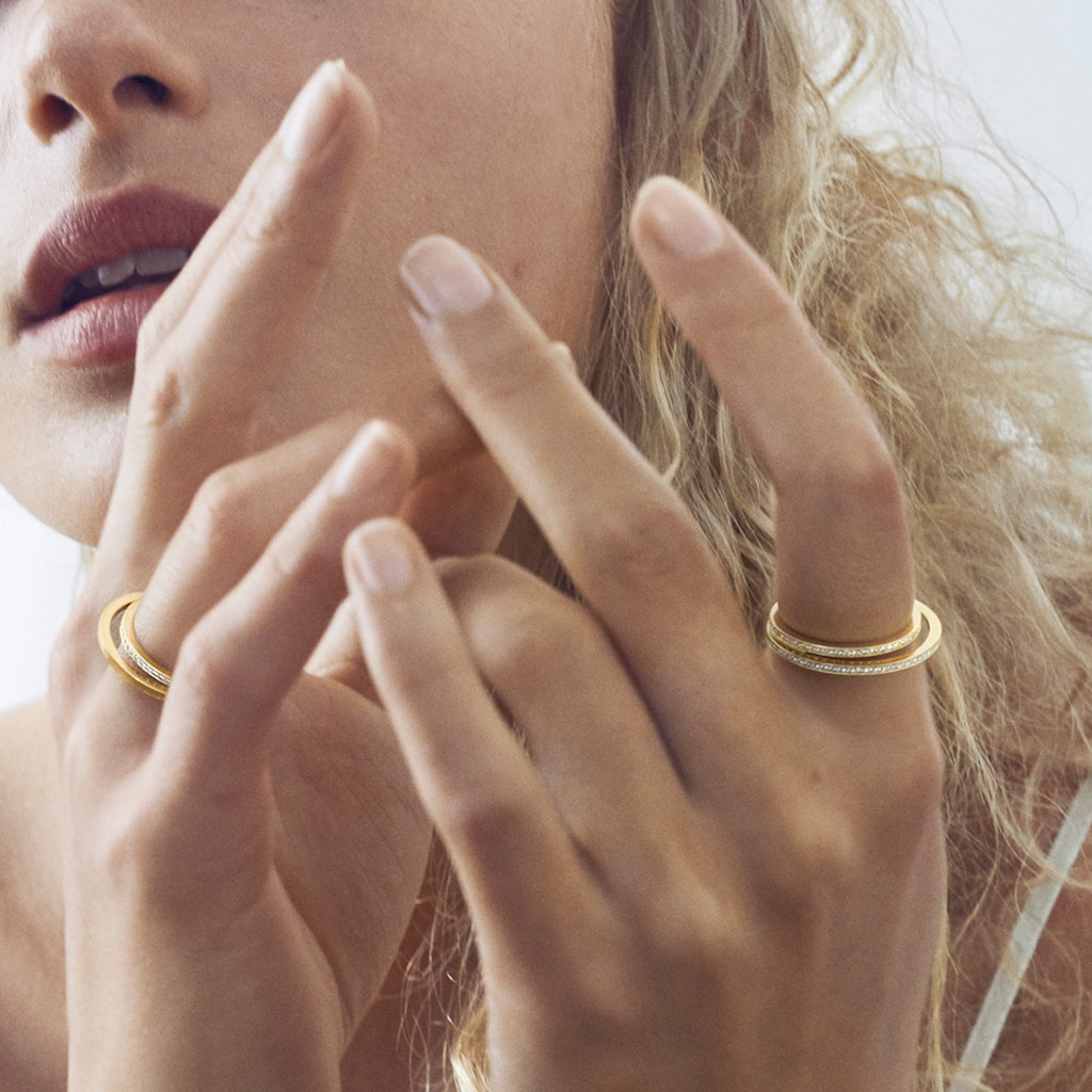 Halo 18K Gold Ring w. Diamonds 0.39 ct