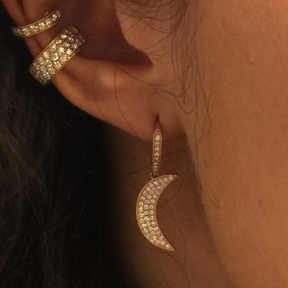 Universe Hanging Moon 18K Gold, Rosegold or Whitegold Earrings w. Diamonds