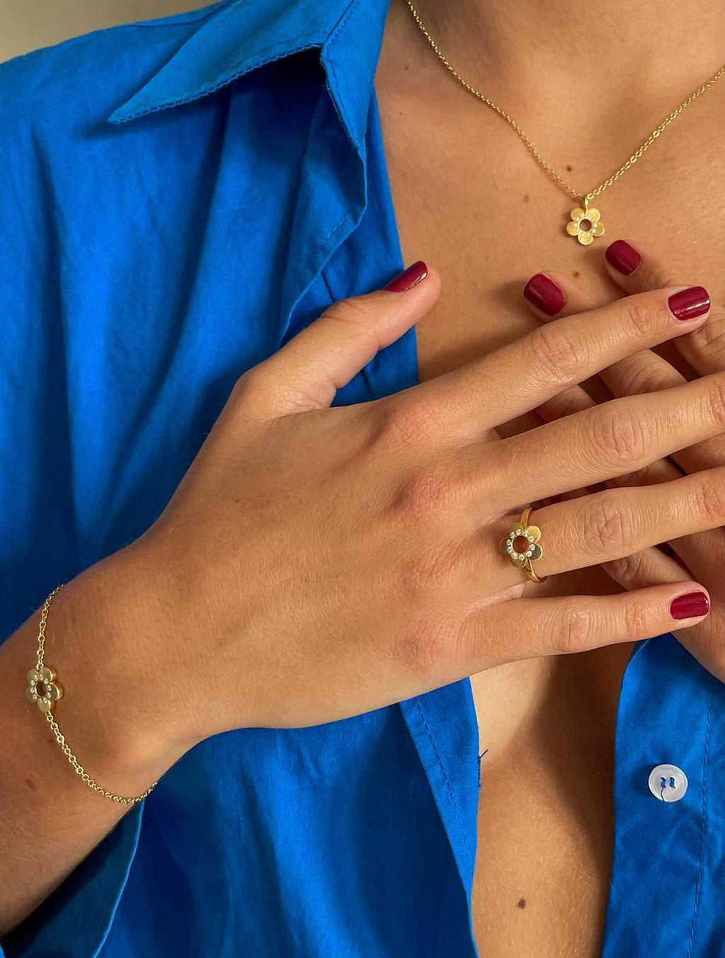 Flower Power Goldring aus 18K I Diamanten