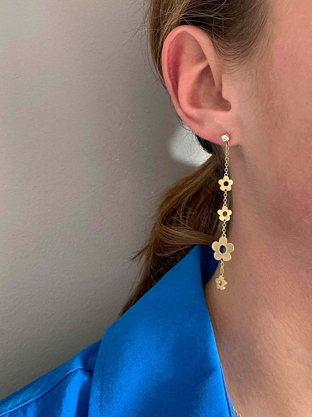 Flower Power 18K Gold Ear Jacket w. Diamonds