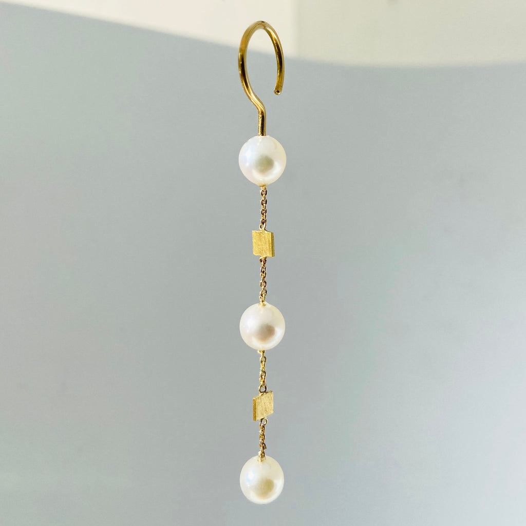 Bubbles Ohrring aus 18K Gold I Perlen