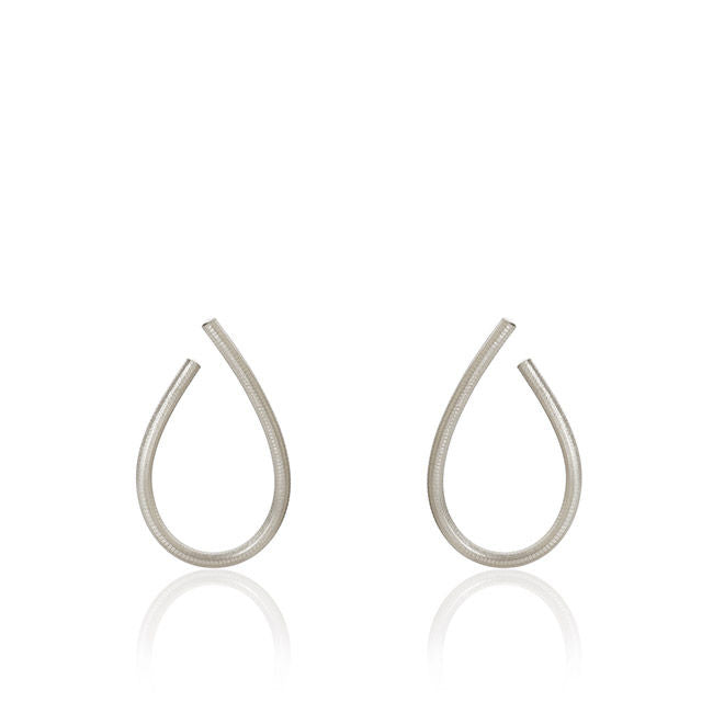 Medium Kharisma Silver Hoops