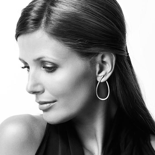 Large Kharisma 18K Gold Earrings w. Diamonds