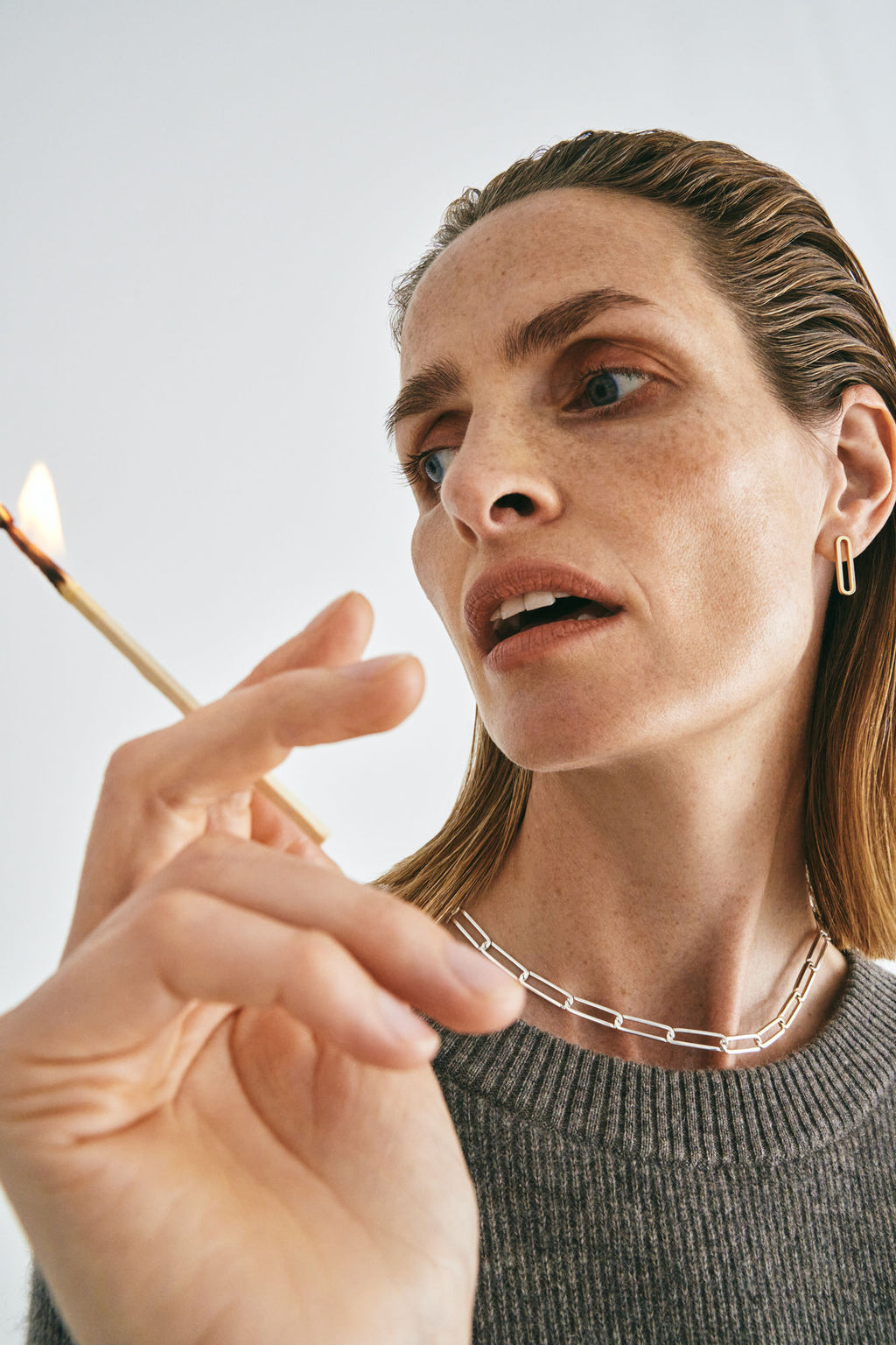 The sigh I 18K Gold Earrings