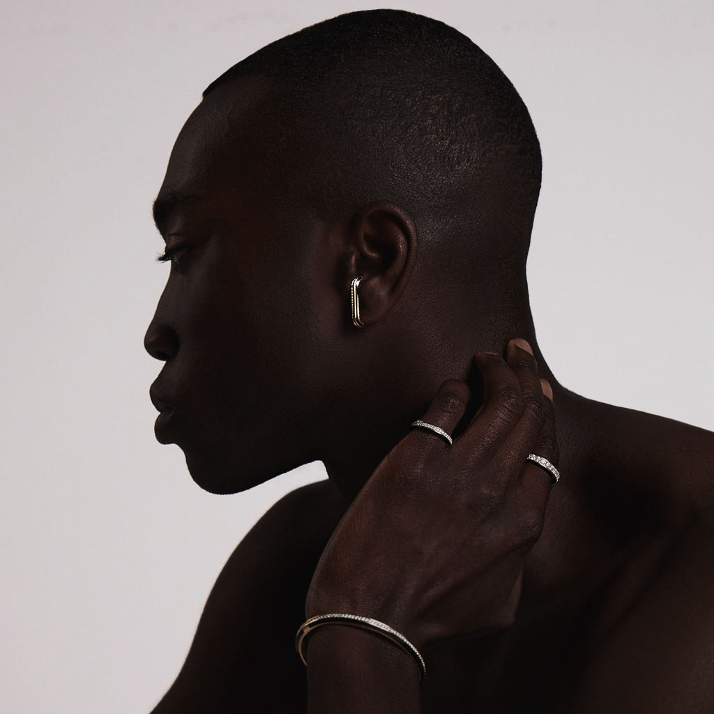 Eternity Black 4mm 18K Gold Ring w. Lab-Grown Diamonds