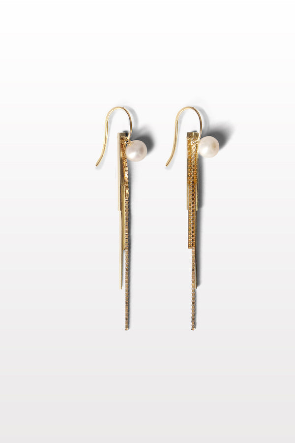 Lustre 04 18K Gold Earrings w. Pearls