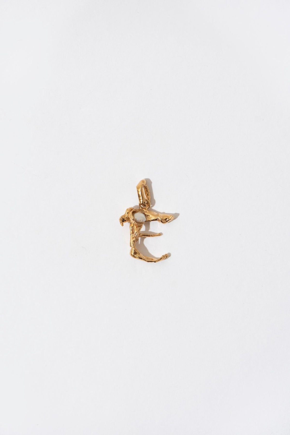 The Pearl Letter Gold Plated Pendant w. Pearl