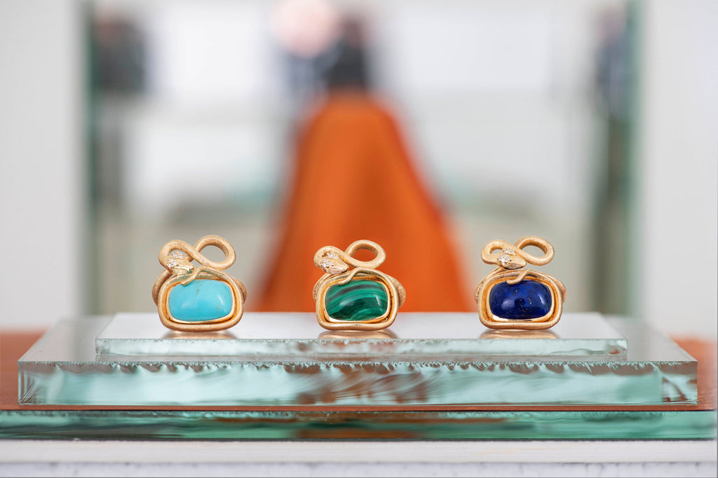 Snakes Petite 18K Gold Ring w. Diamonds & Malachite