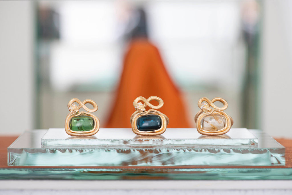 Snakes Petite 18K Gold Ring w. Diamonds & Tourmaline