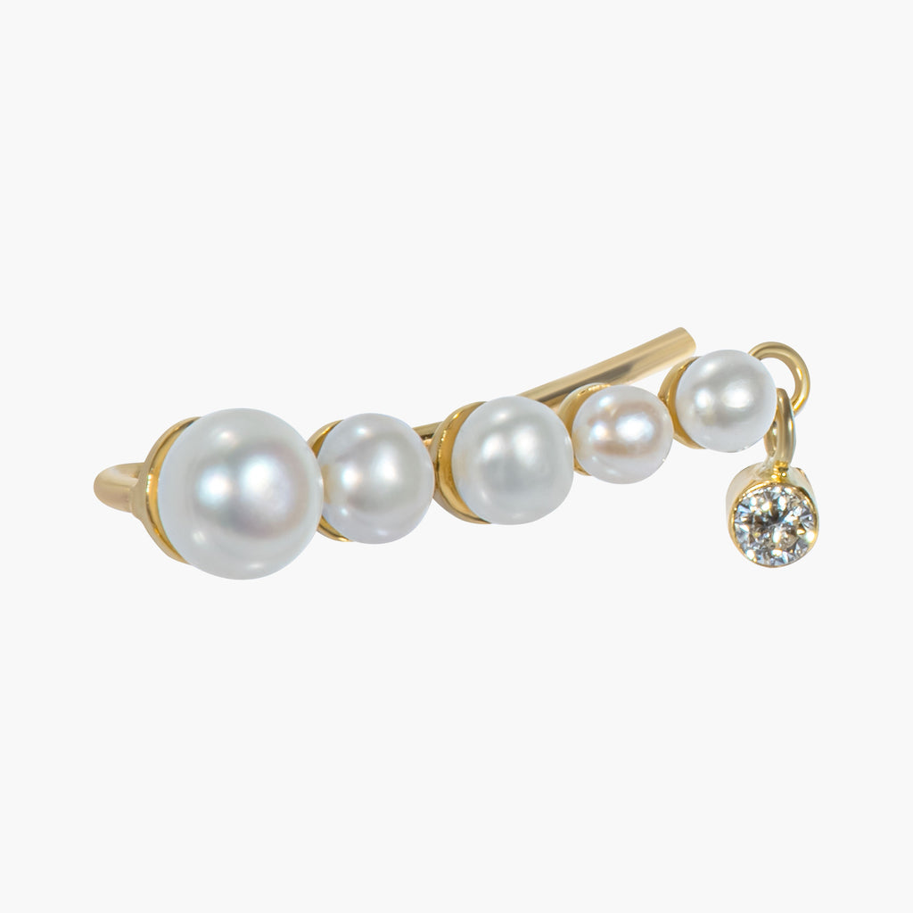 Maya 01 9K Gold Earcrawler w. Diamond & Pearls