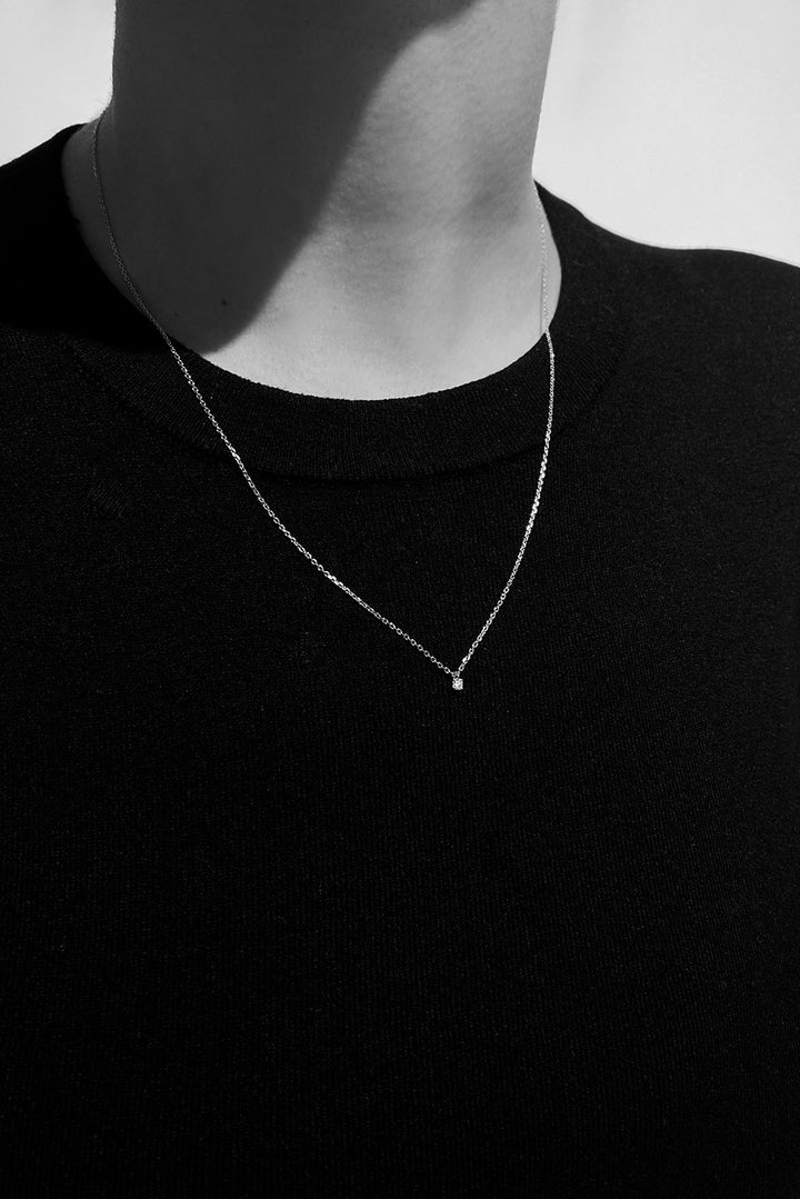 Minibox 18K Gold Necklace w. Diamond