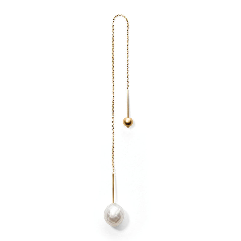 Miss Eglobe Gold Large White Facetted Pearl Earring