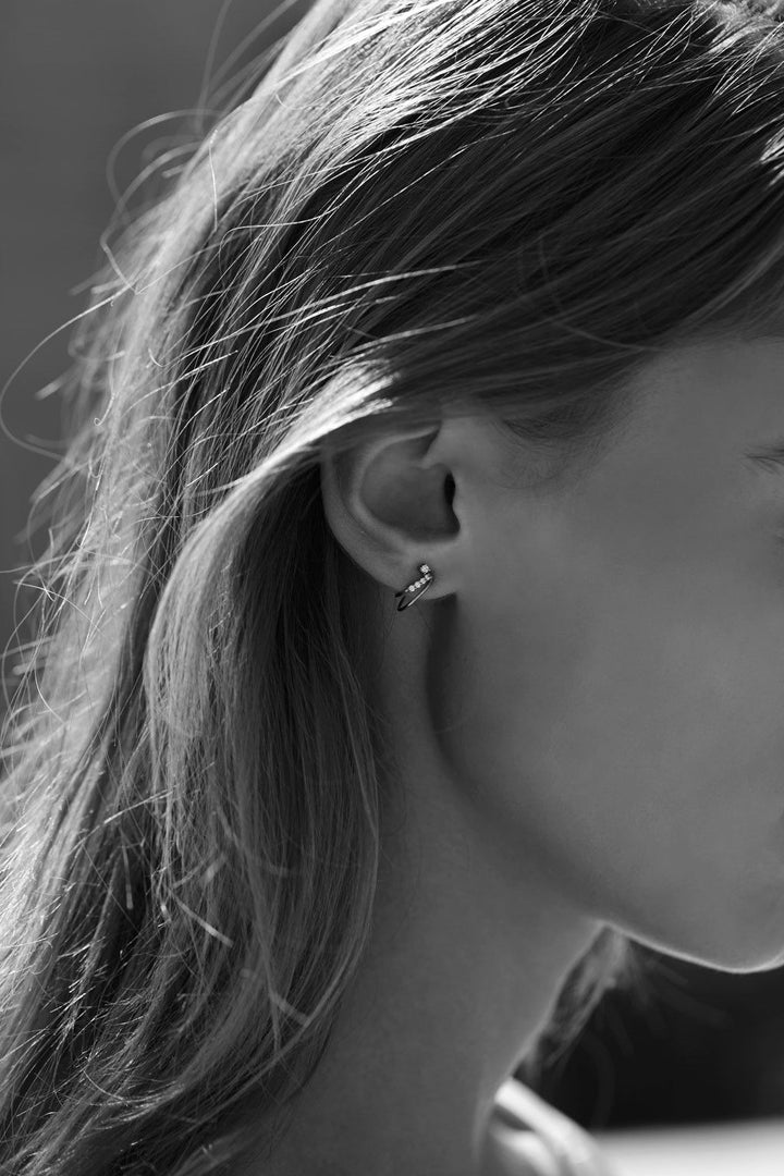 Mixing Two 18K Gold Earring w. Diamonds