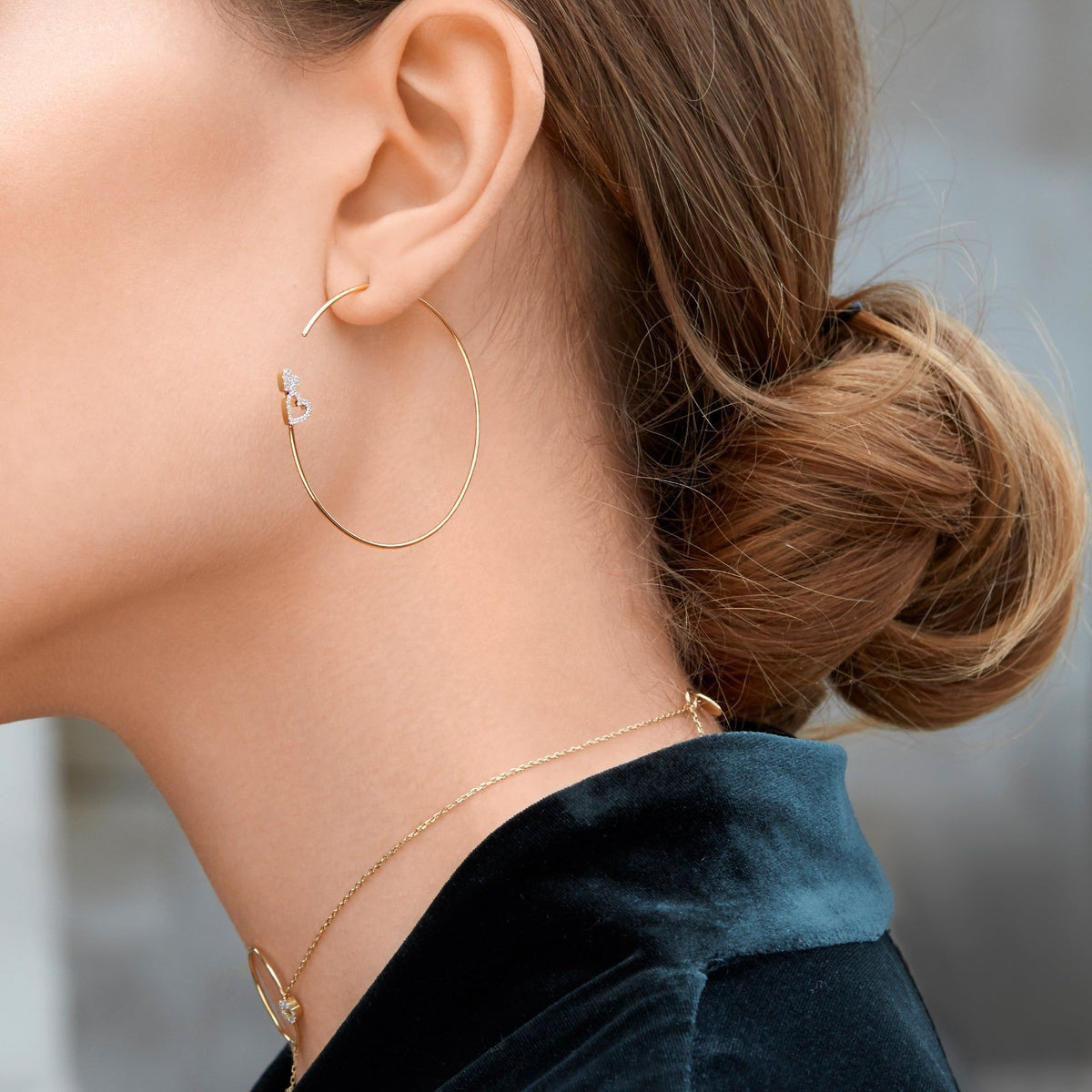 Modern Words Fine Double Heart 18K Gold Hoops w. Diamond