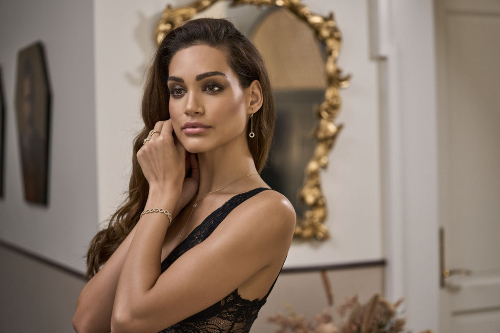 Matiné 18K goldener Ear Hanger mit 172 Diamanten