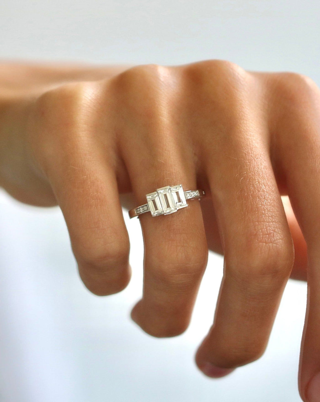 Meant to Be Her Polished 18K Whitegold Ring w. Diamonds & Topaz