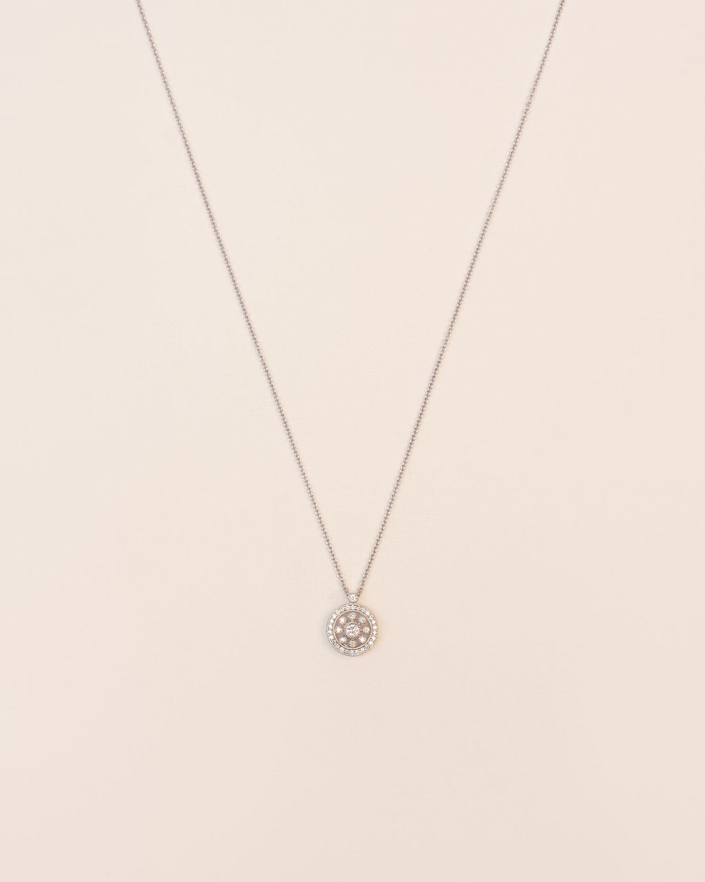 18K Gold necklace w. white Diamonds