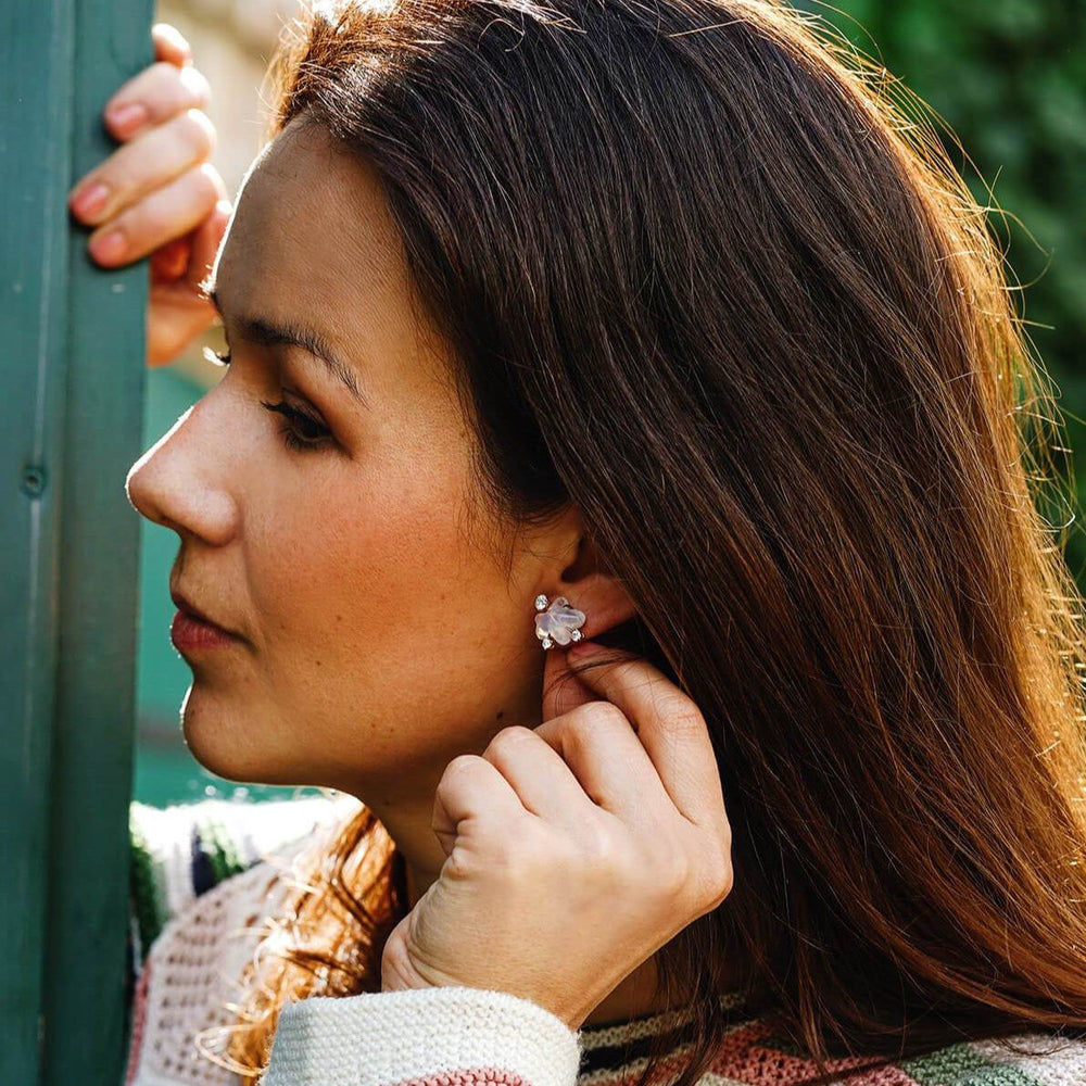 Cloud Collection 18K Gold, Rosegold or Whitegold Studs w. Diamonds & Quartz