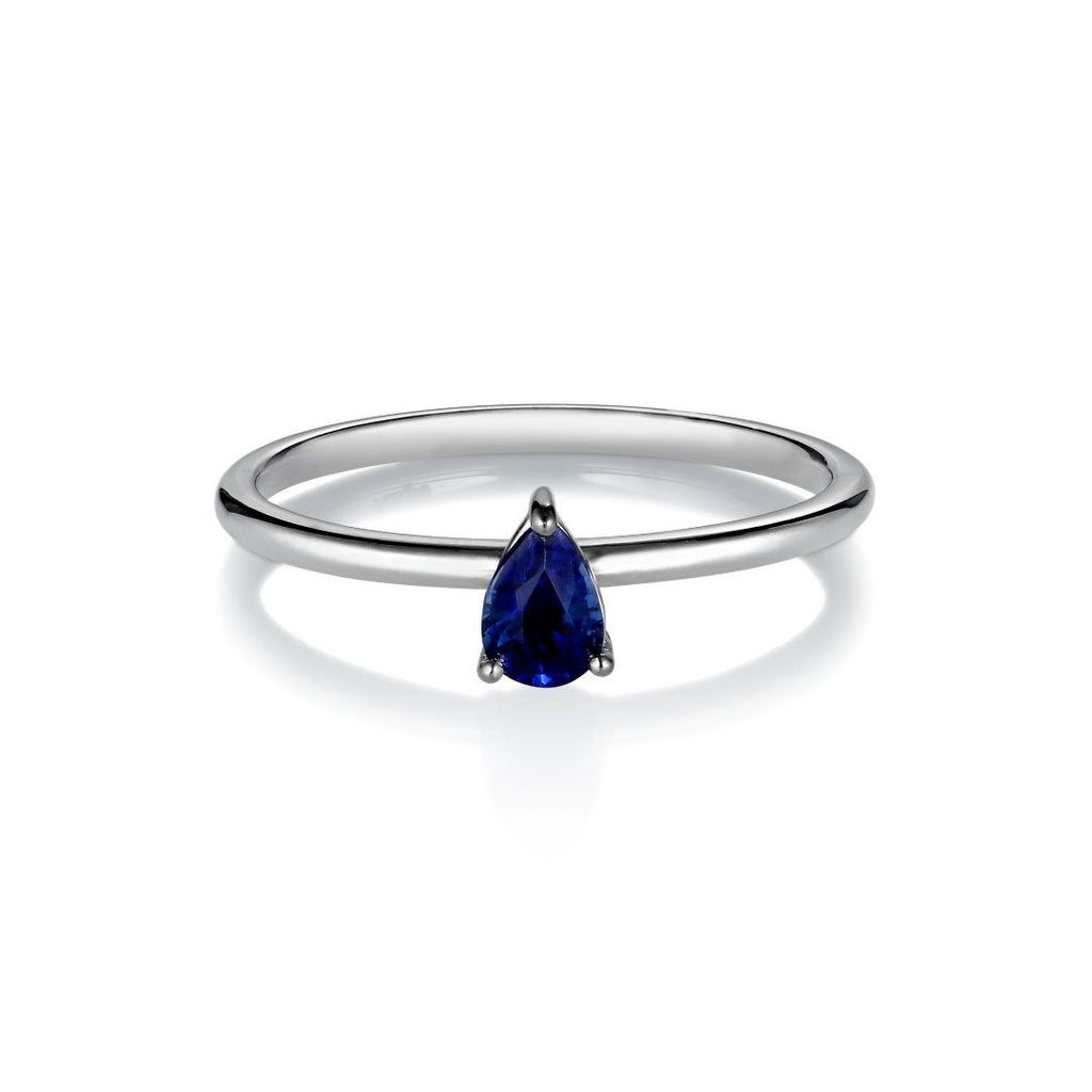 Nil Ekala Ring aus 18K Weißgold I Saphir