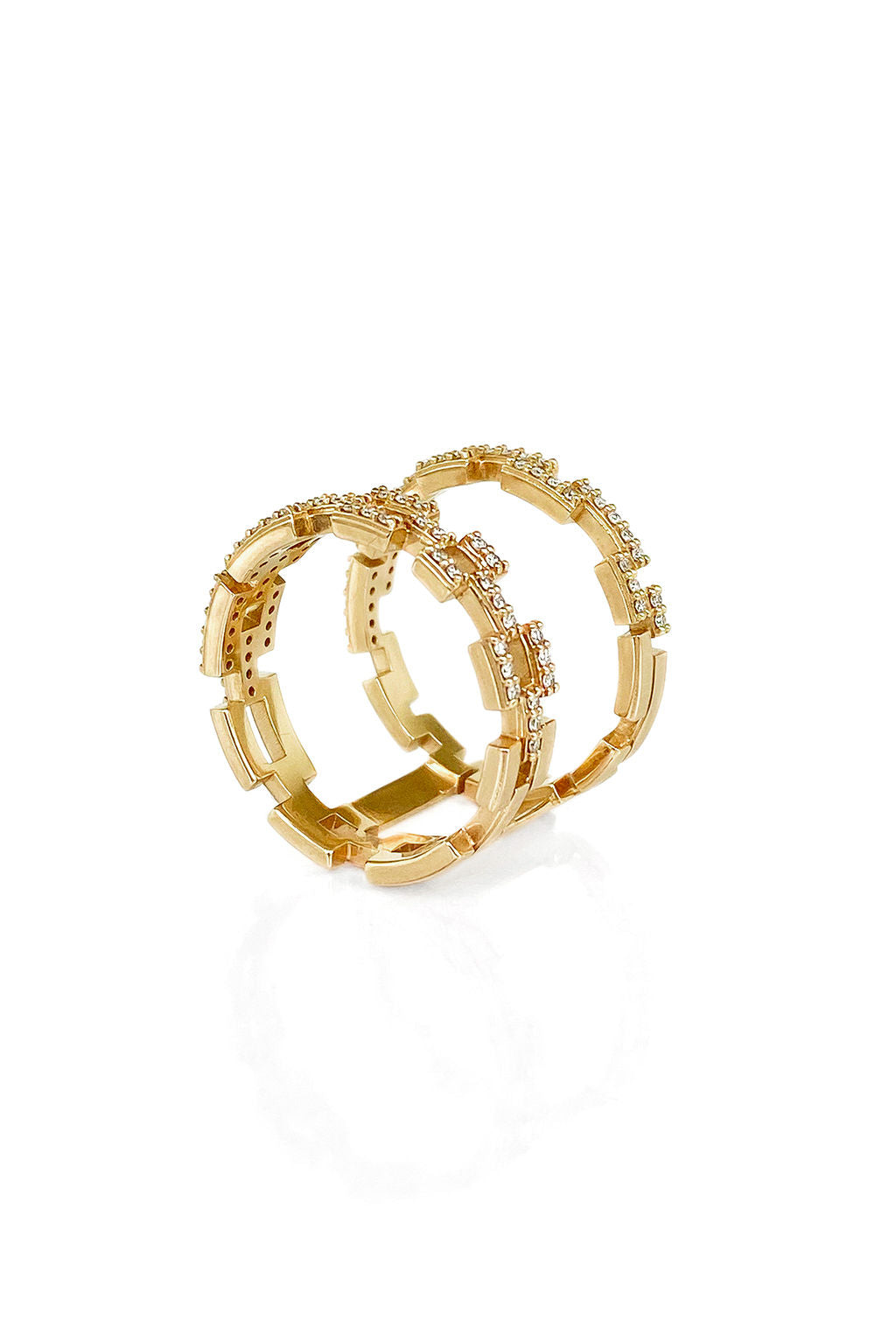 Open Brick 18K Gold Ring w. Diamonds