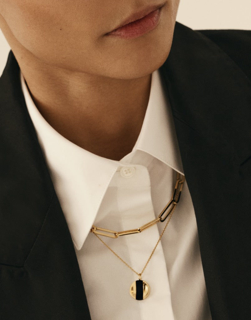 Oskar Striped 18K Gold Pendant